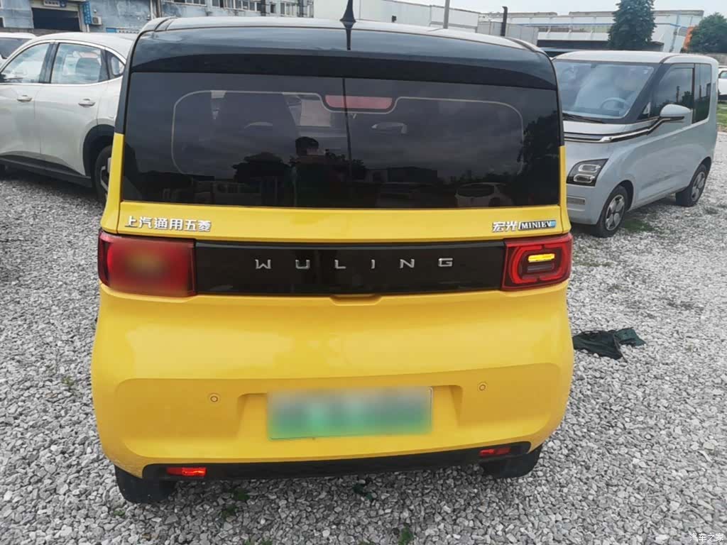 Wuling MINIEV, 2021 6