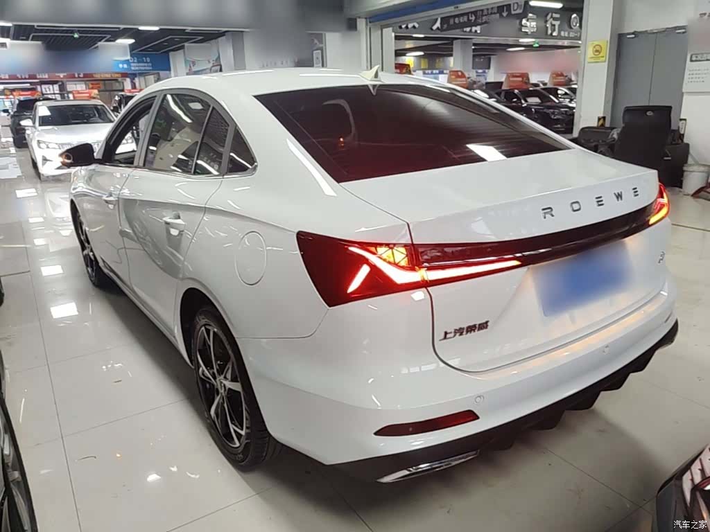 Roewe i5, 2025 все фото