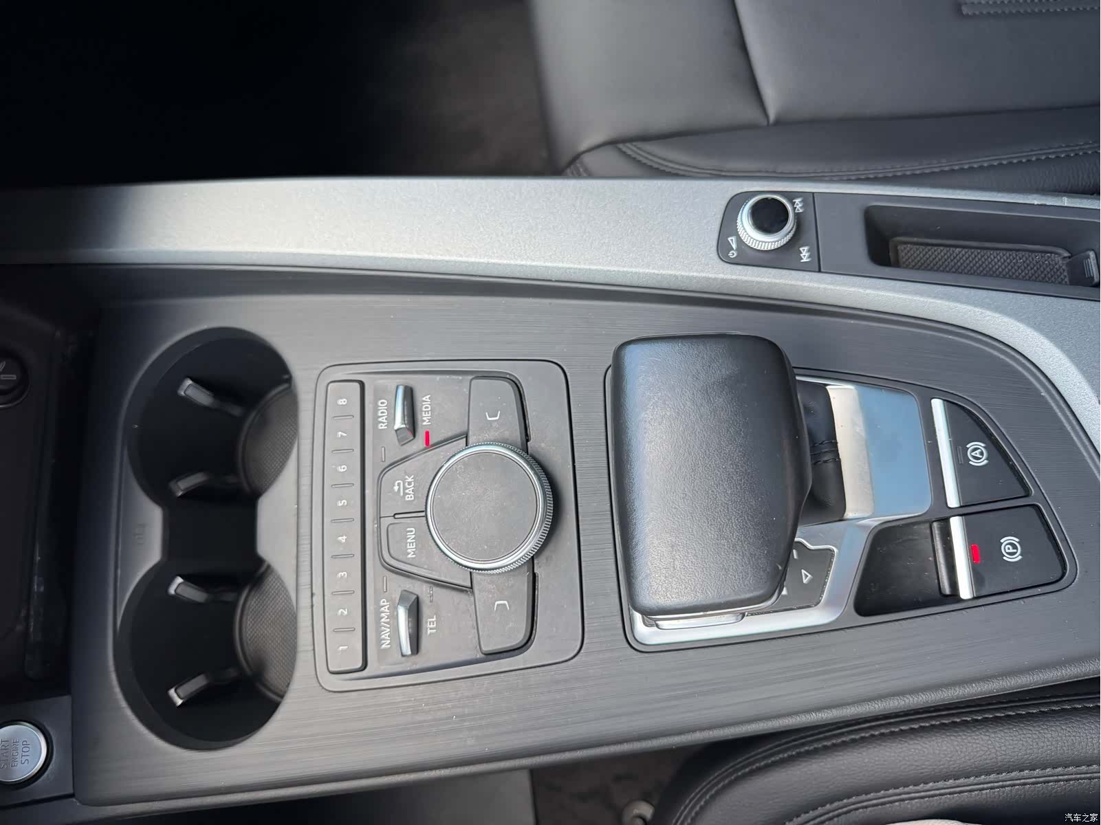 Audi A4L, 2019 16