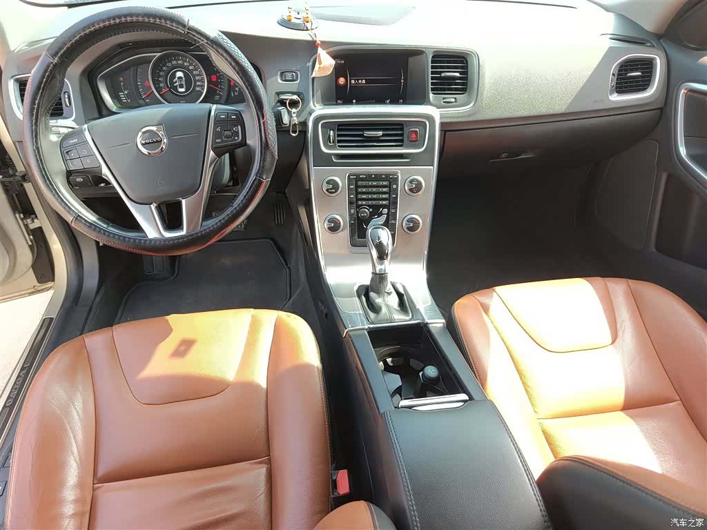 Volvo S60, 2019 10