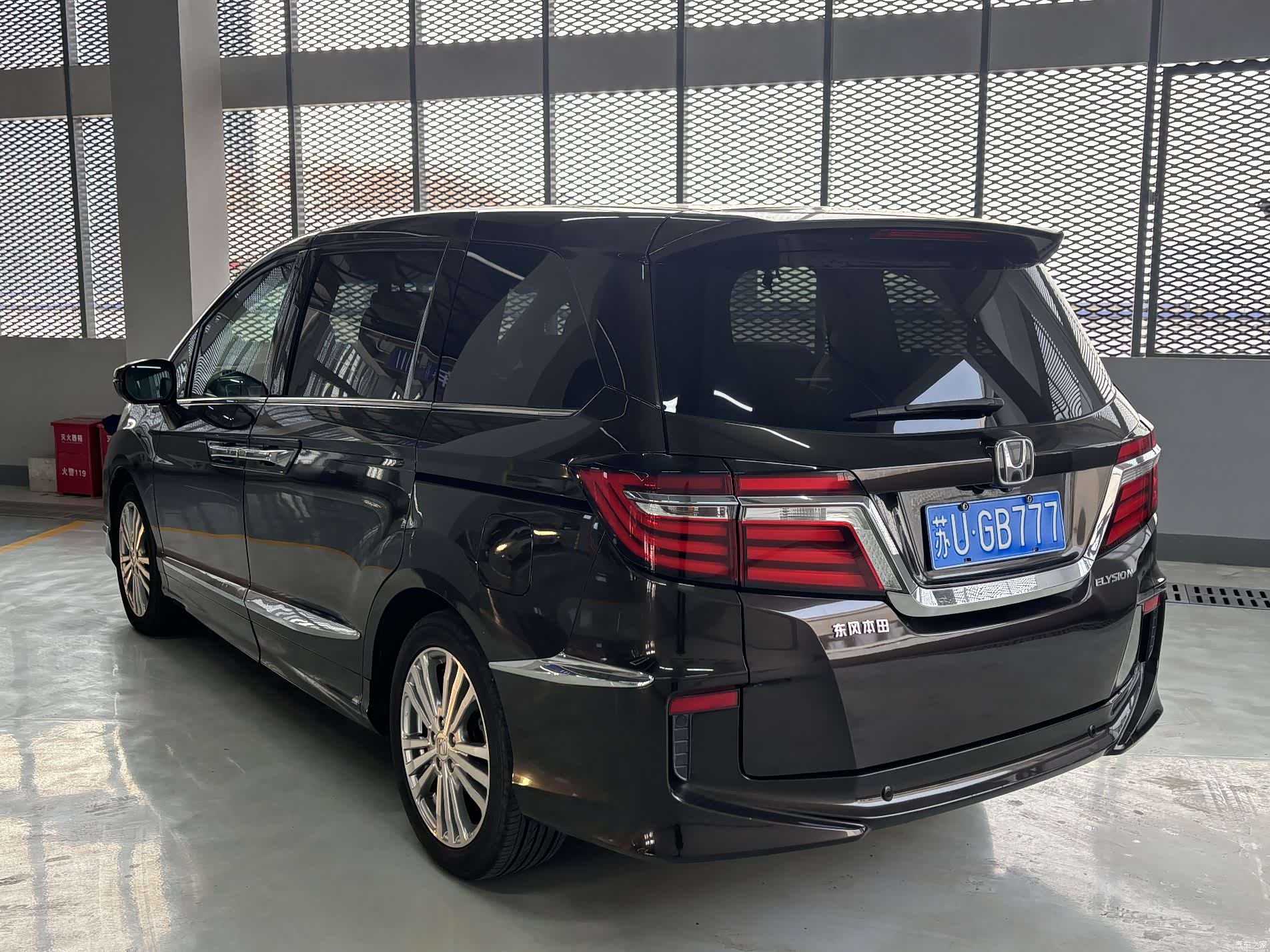 Honda Elysion, 2019 14
