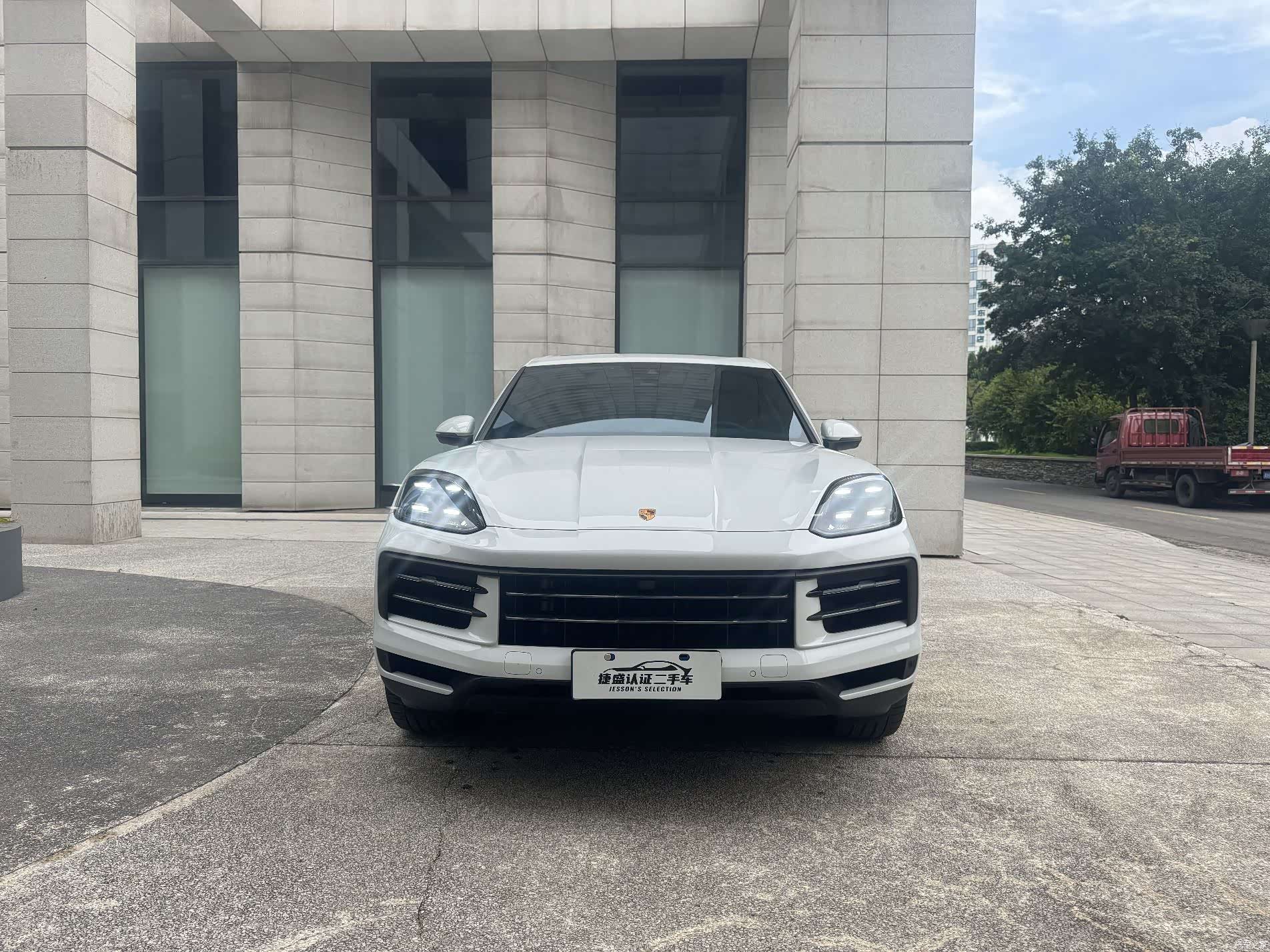 Porsche Cayenne, 2024 2