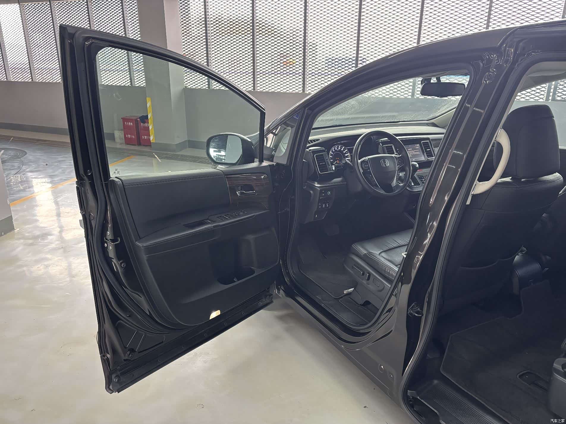 Honda Elysion, 2019 11