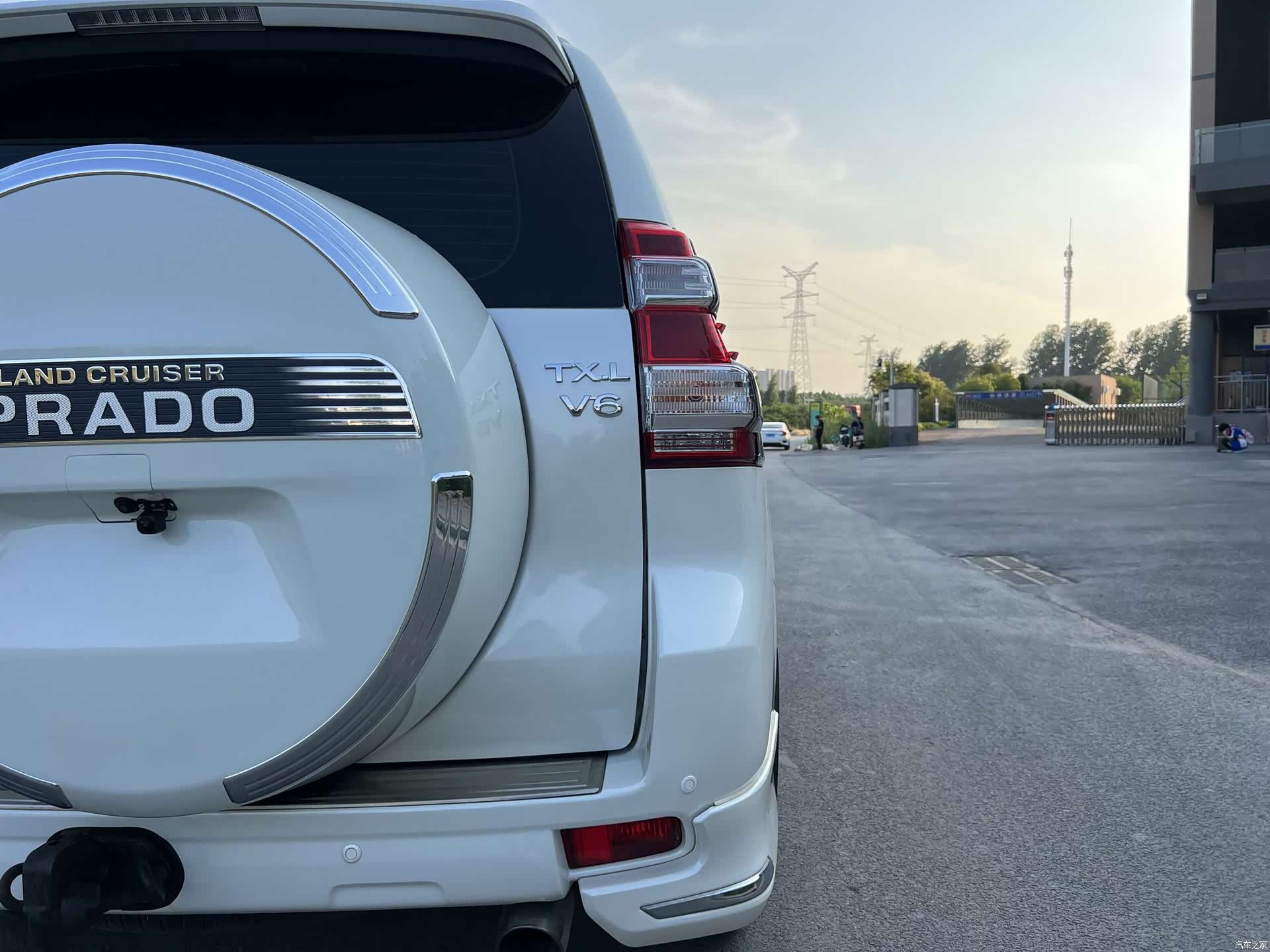 Toyota Prado, 2017 18