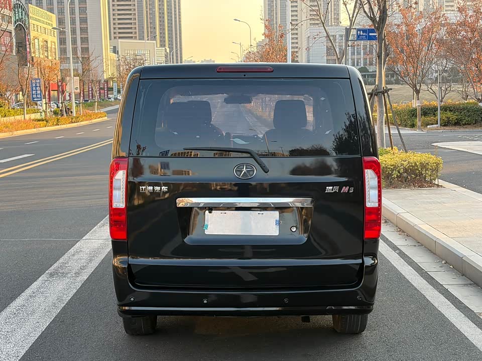 JAC Refine Ruifeng M3