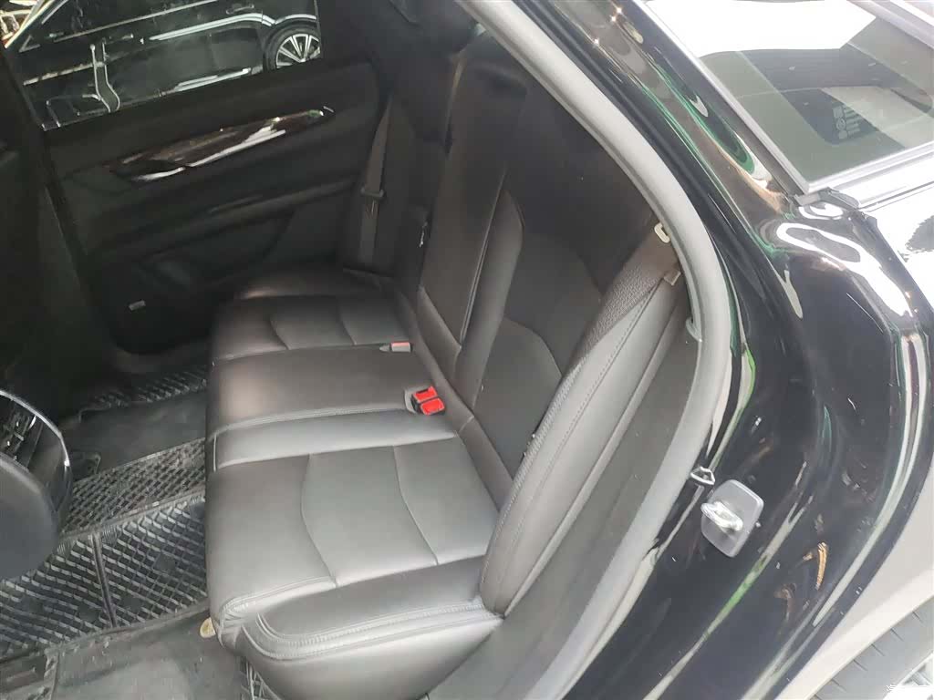 Cadillac CT6, 2023 13