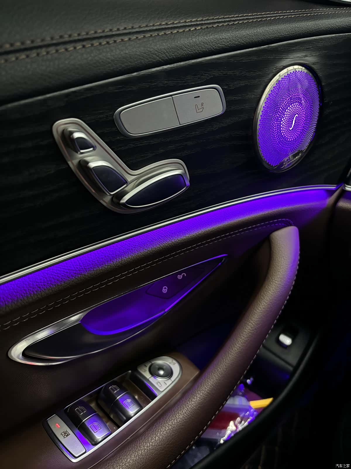 Mercedes-Benz E-Class, 2023 15