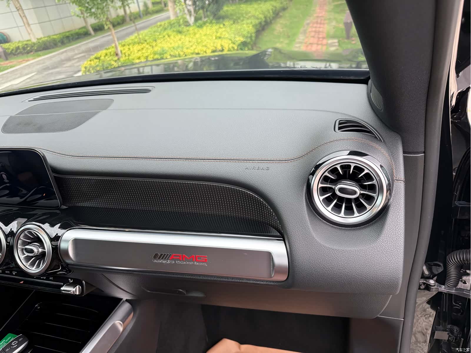 Mercedes-Benz GLB, 2021 46
