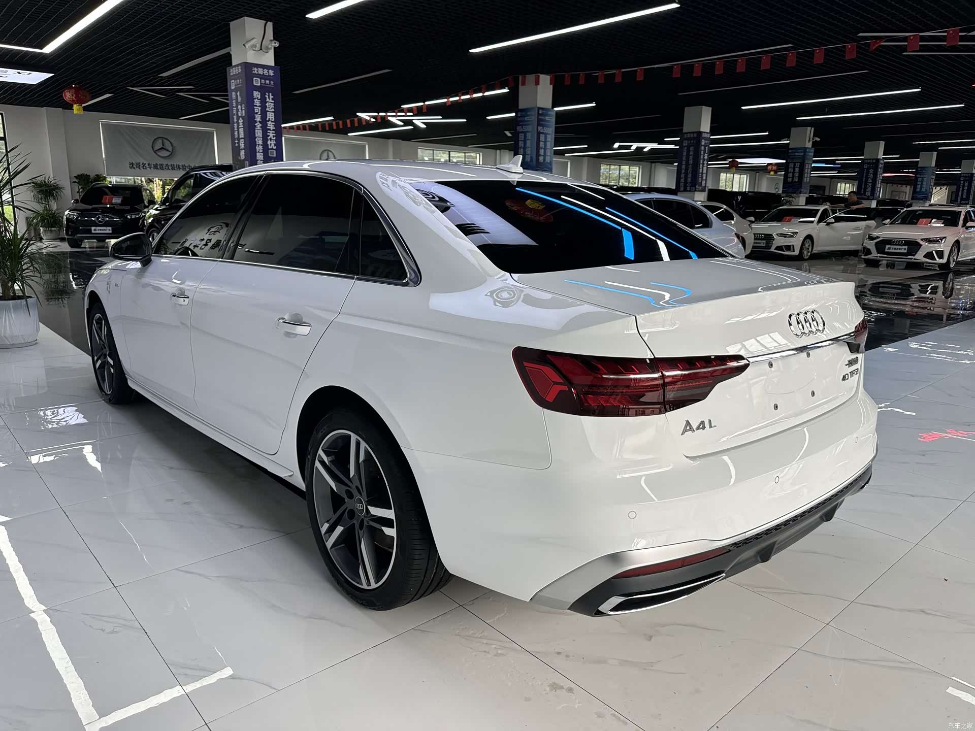 Audi A4L, 2024 9