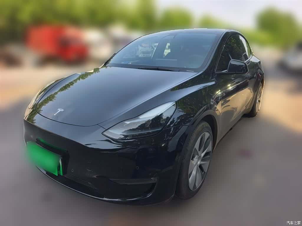 Tesla Model Y, 2022 2