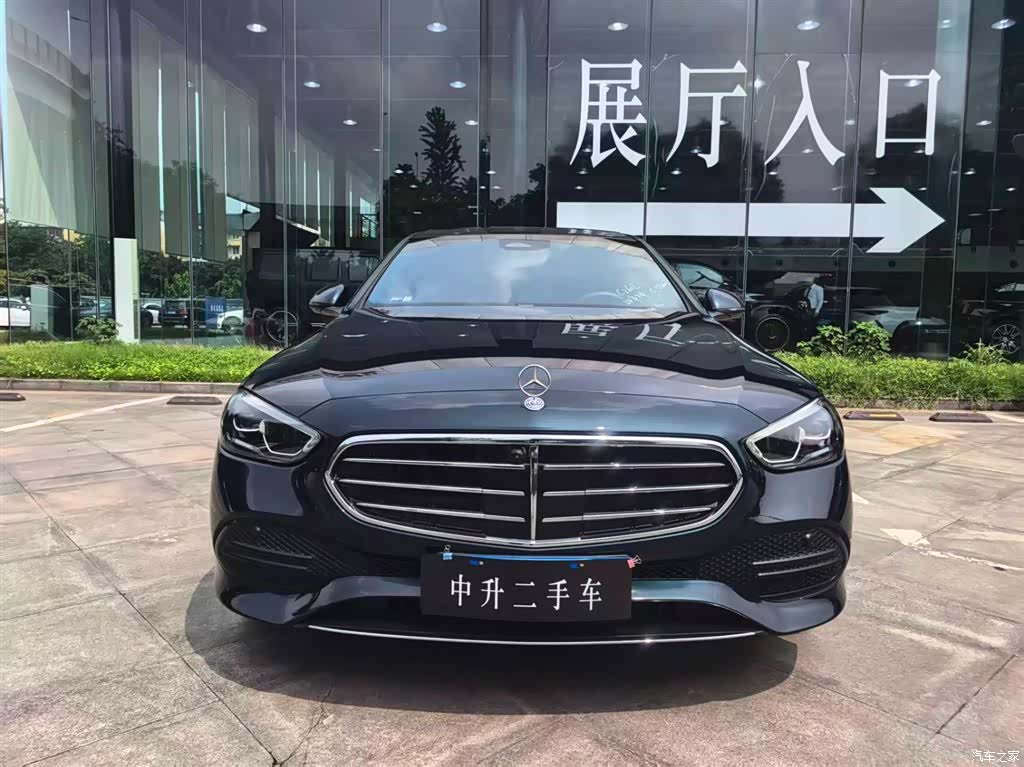 Mercedes-Benz C-Class, 2024 2