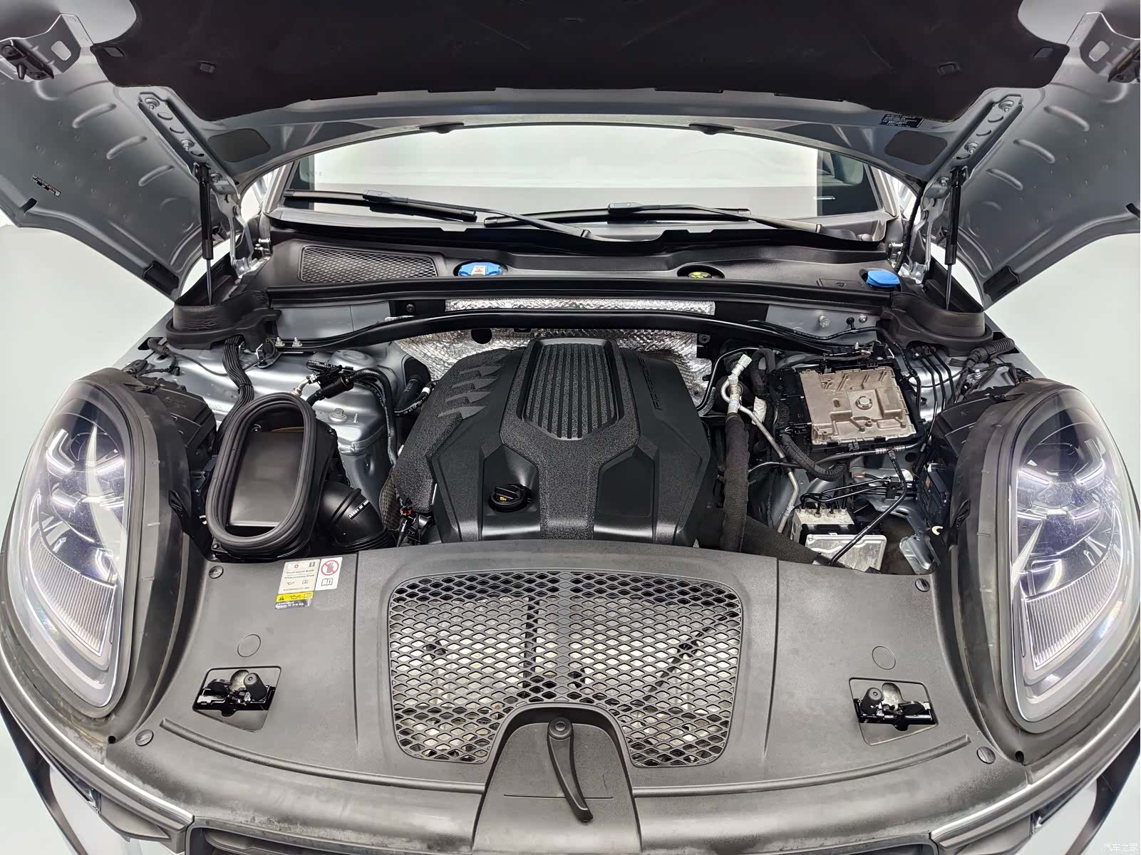 Porsche Macan, 2023 14
