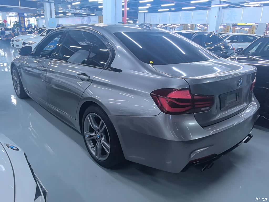 BMW 3 Series, 2018 все фото