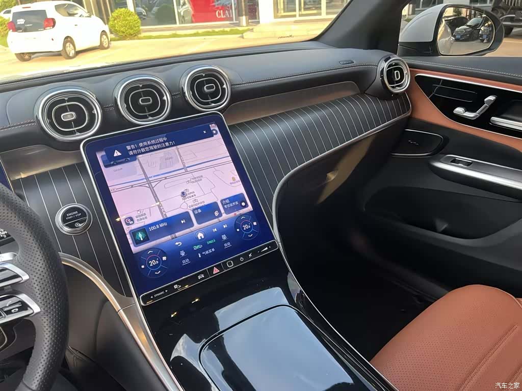 Mercedes-Benz GLC, 2024 14