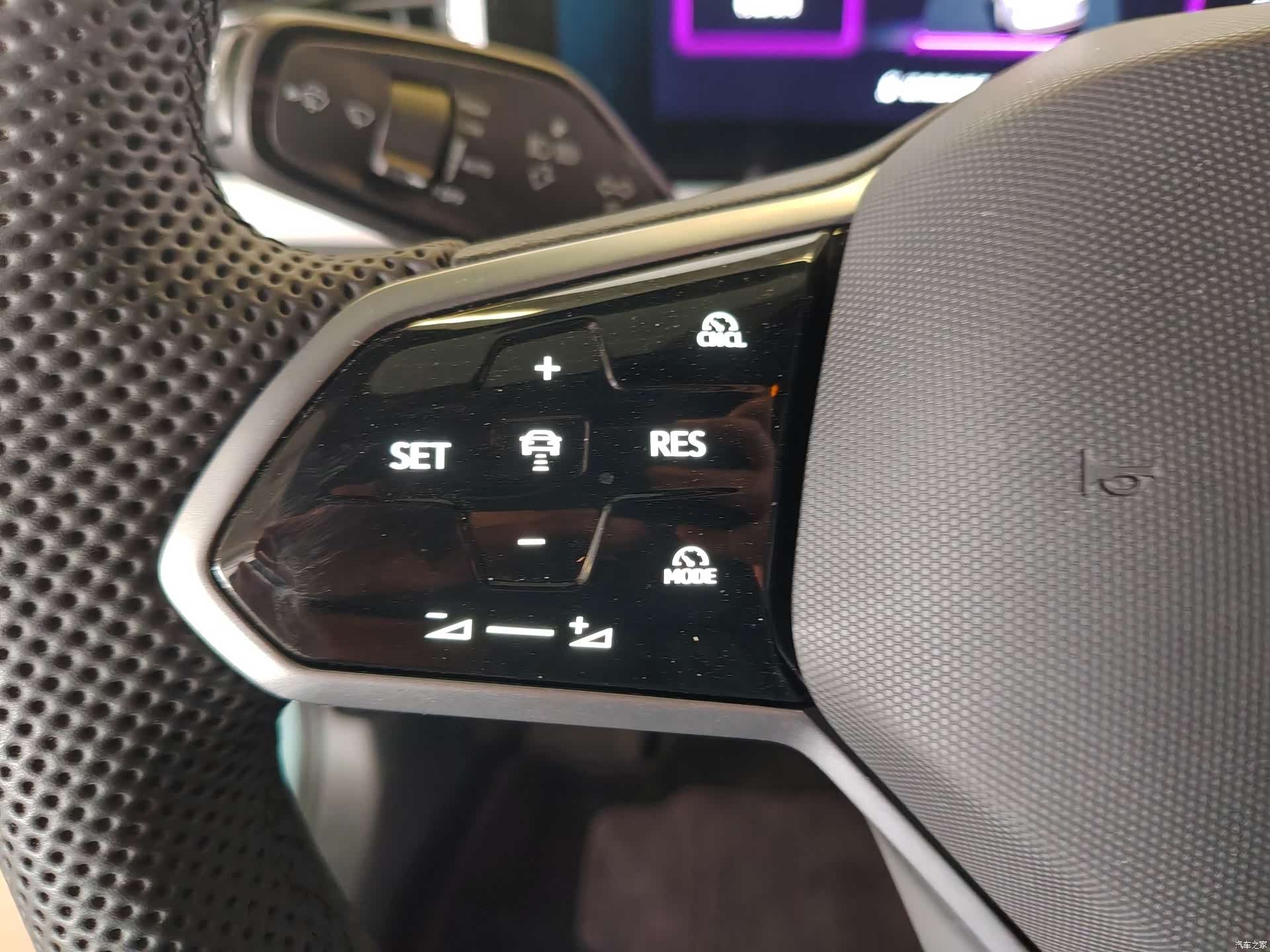 Volkswagen Passat, 2024 16