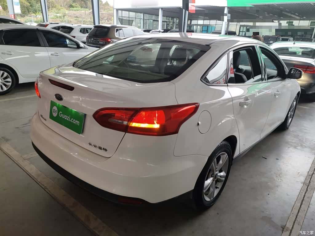 Ford Focus, 2018 7
