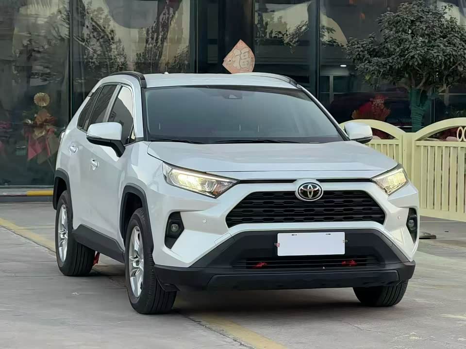 Toyota RAV4 Rongfang