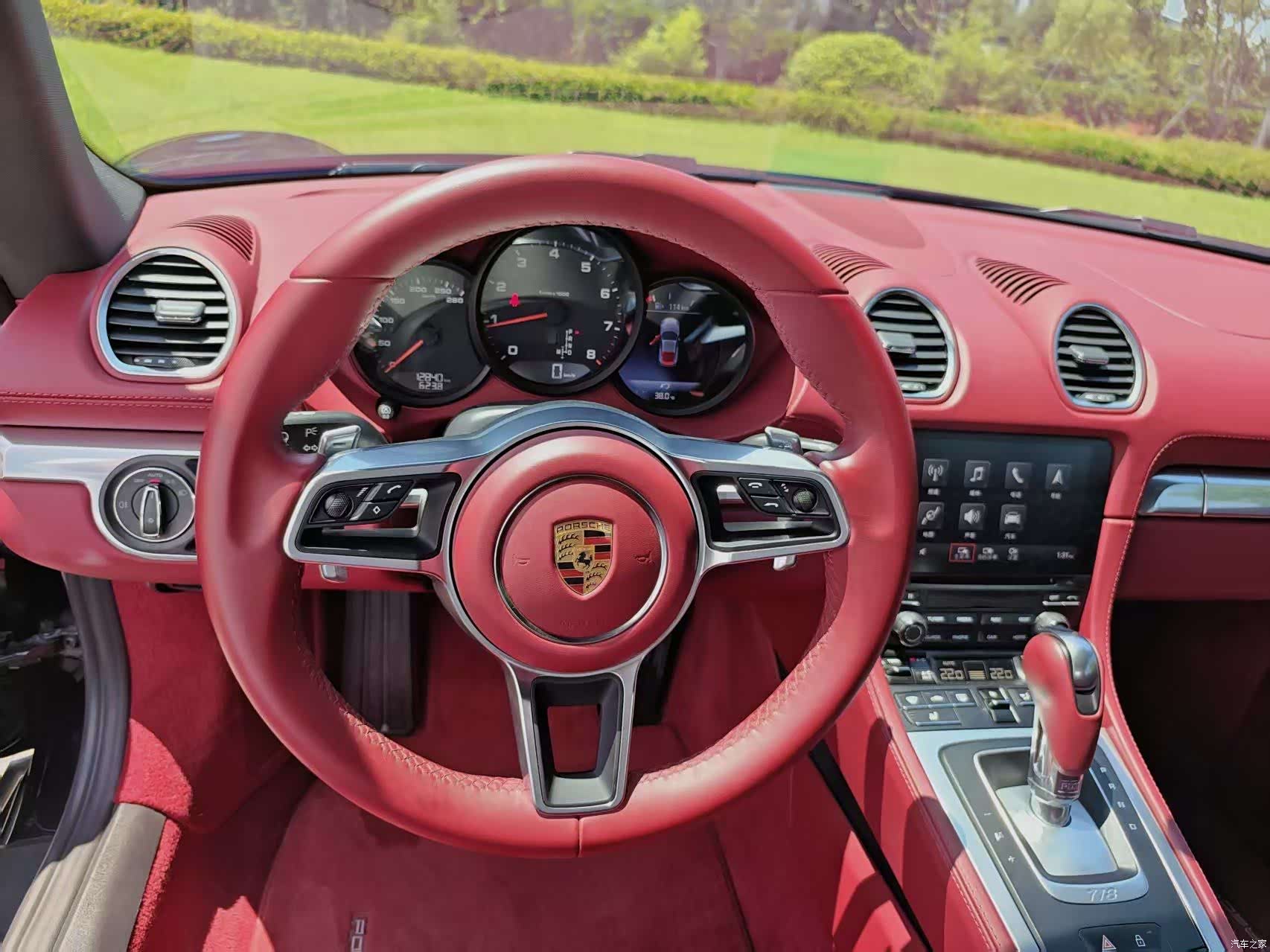 Porsche Cayman, 2023 9