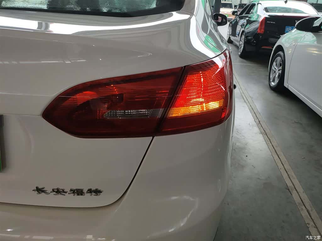 Ford Focus, 2018 8