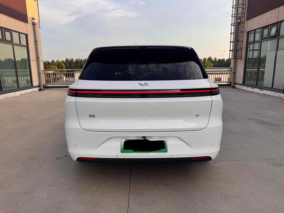 Li Auto Ideal L6