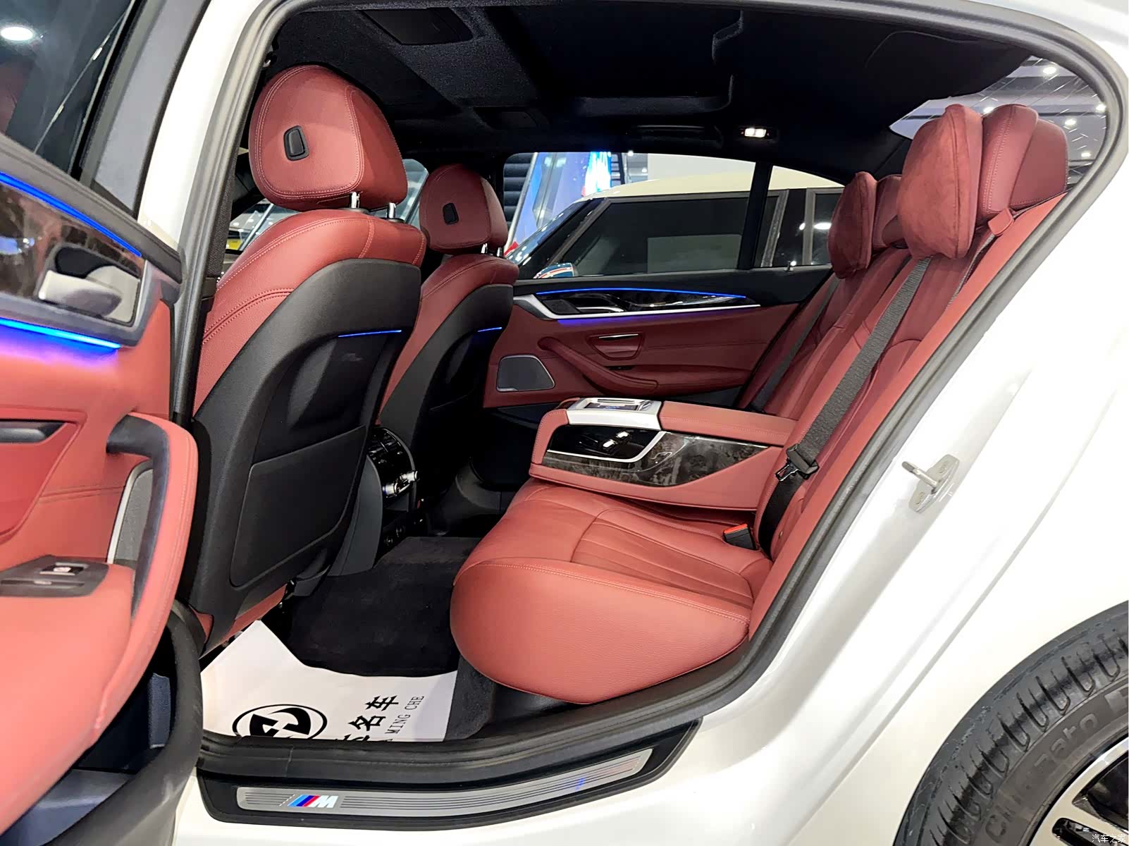 BMW 5 Series, 2018 6