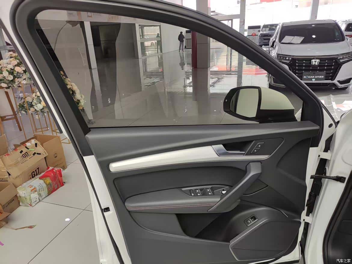 Audi Q5L, 2019 22