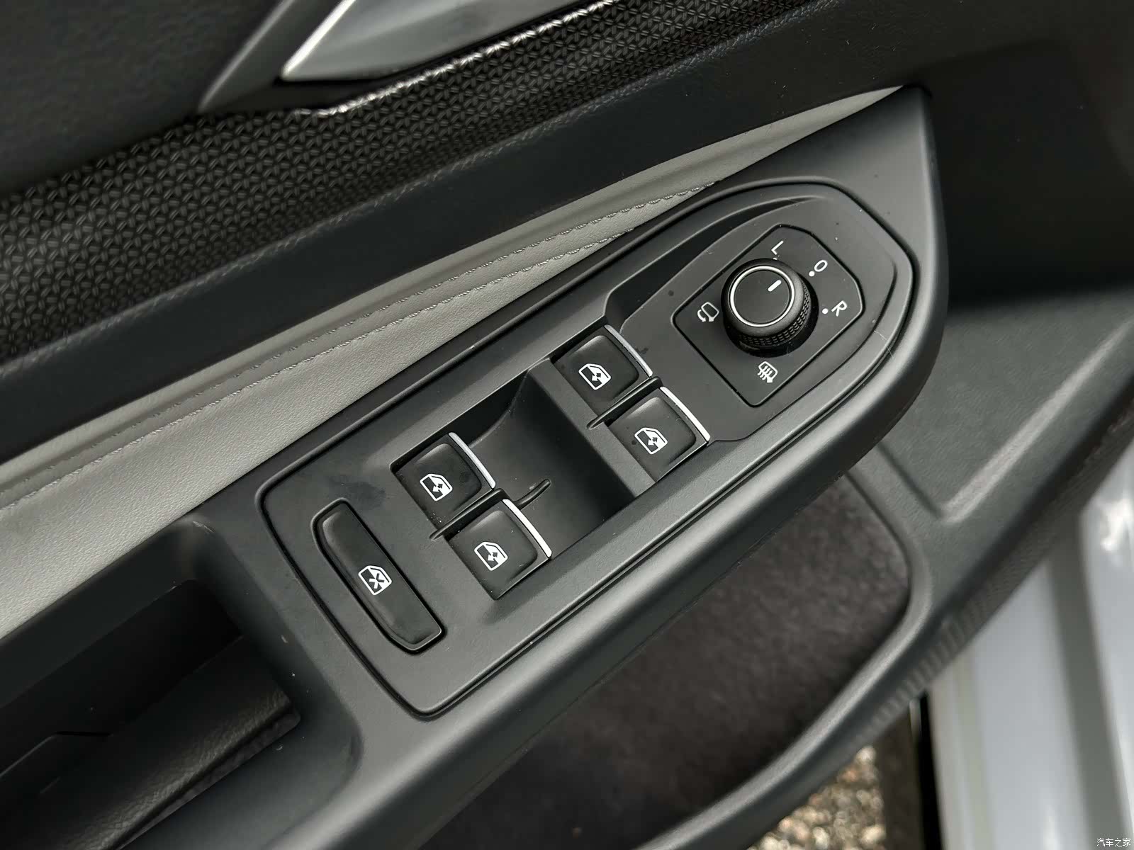 Volkswagen Golf, 2025 17
