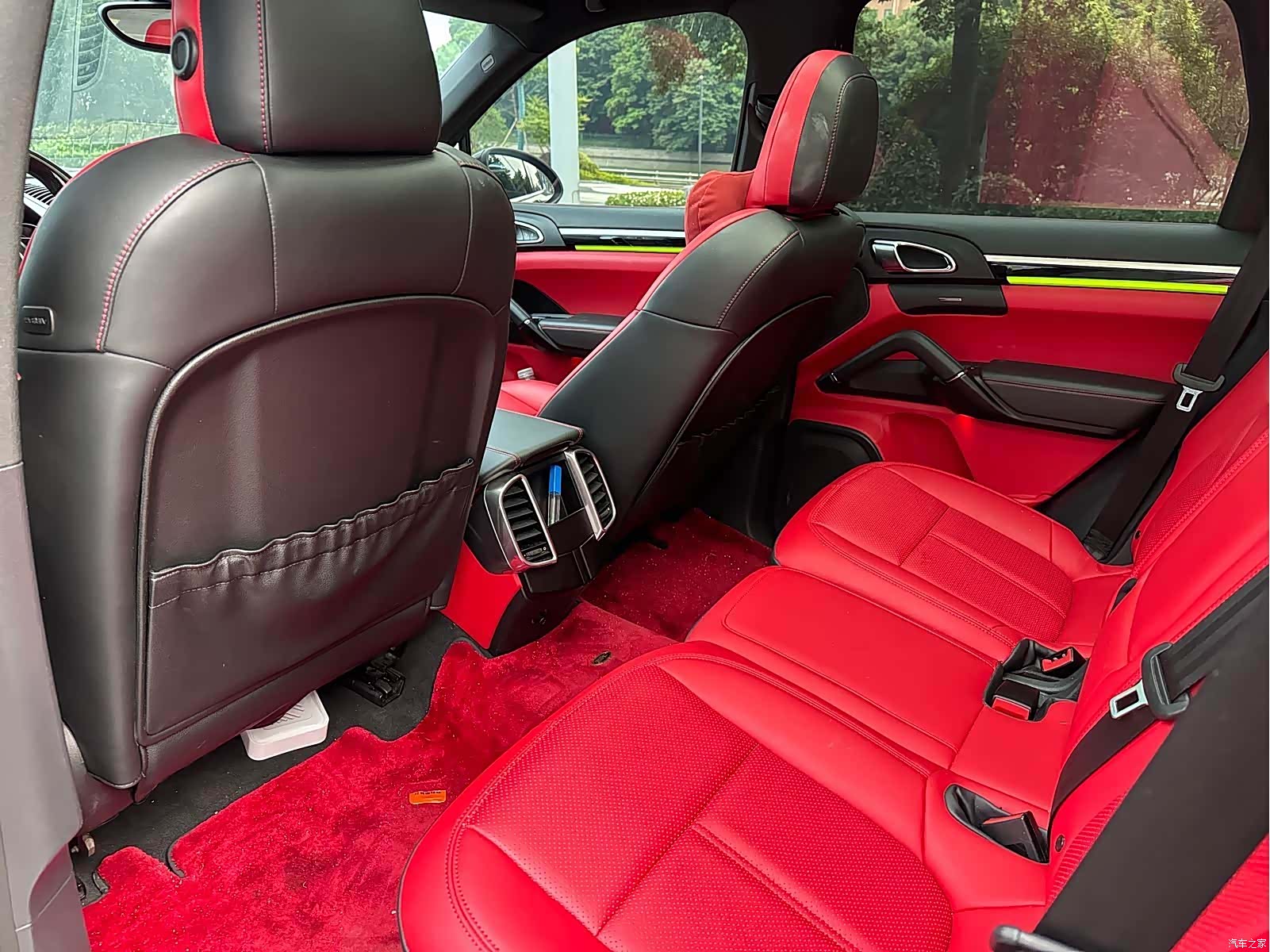 Porsche Cayenne, 2013 10