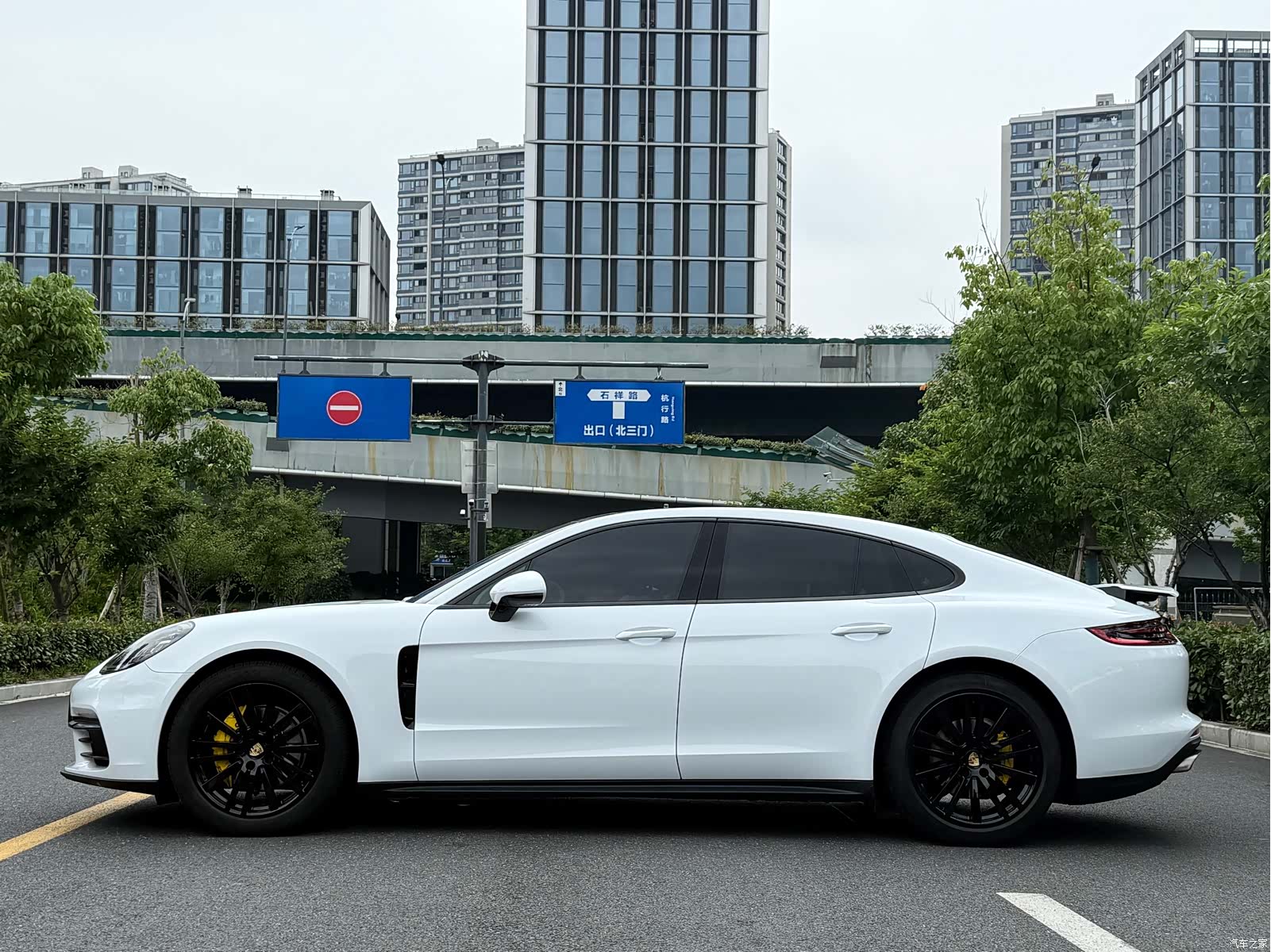 Porsche Panamera, 2019 7