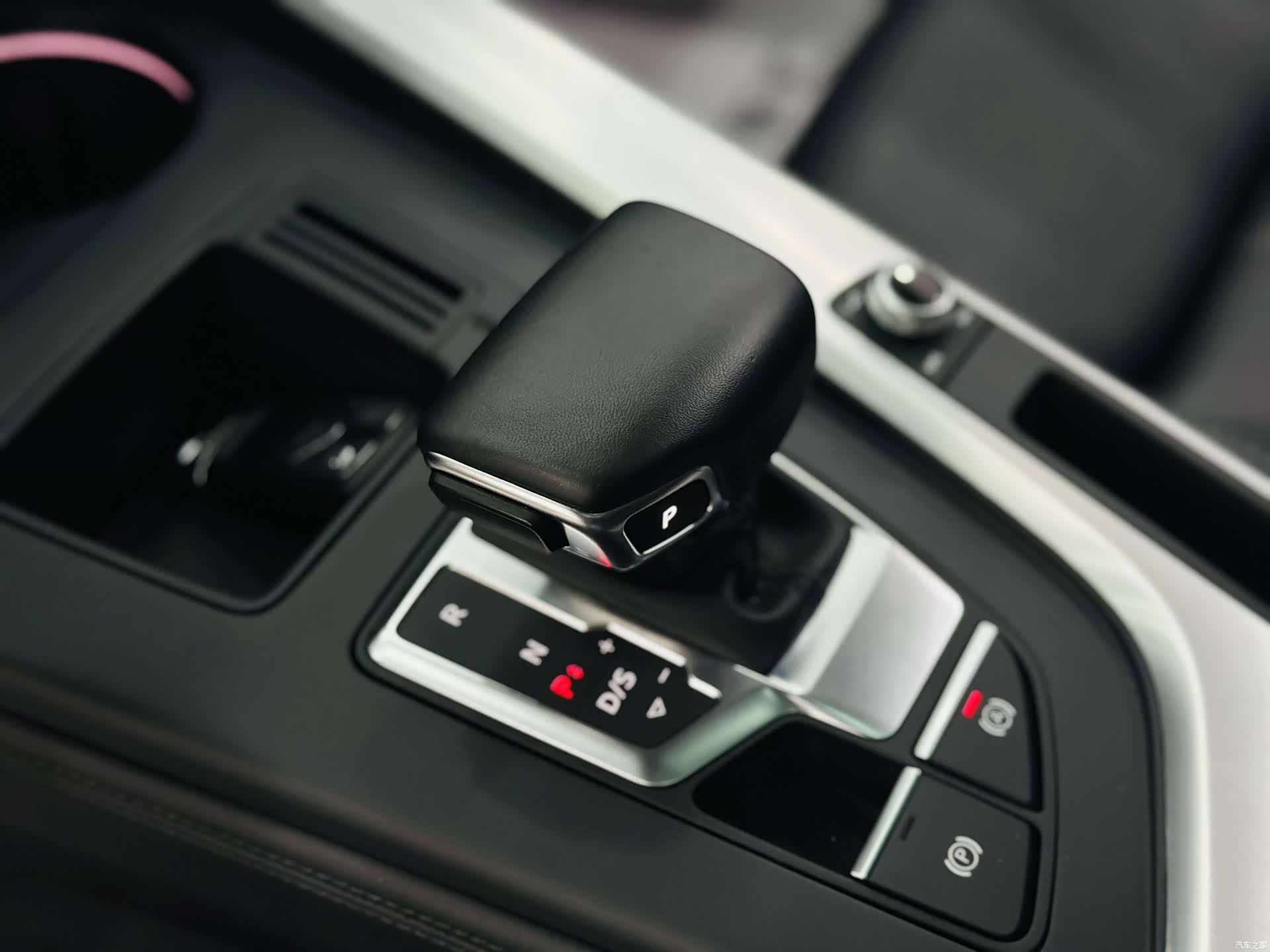 Audi A4L, 2022 15