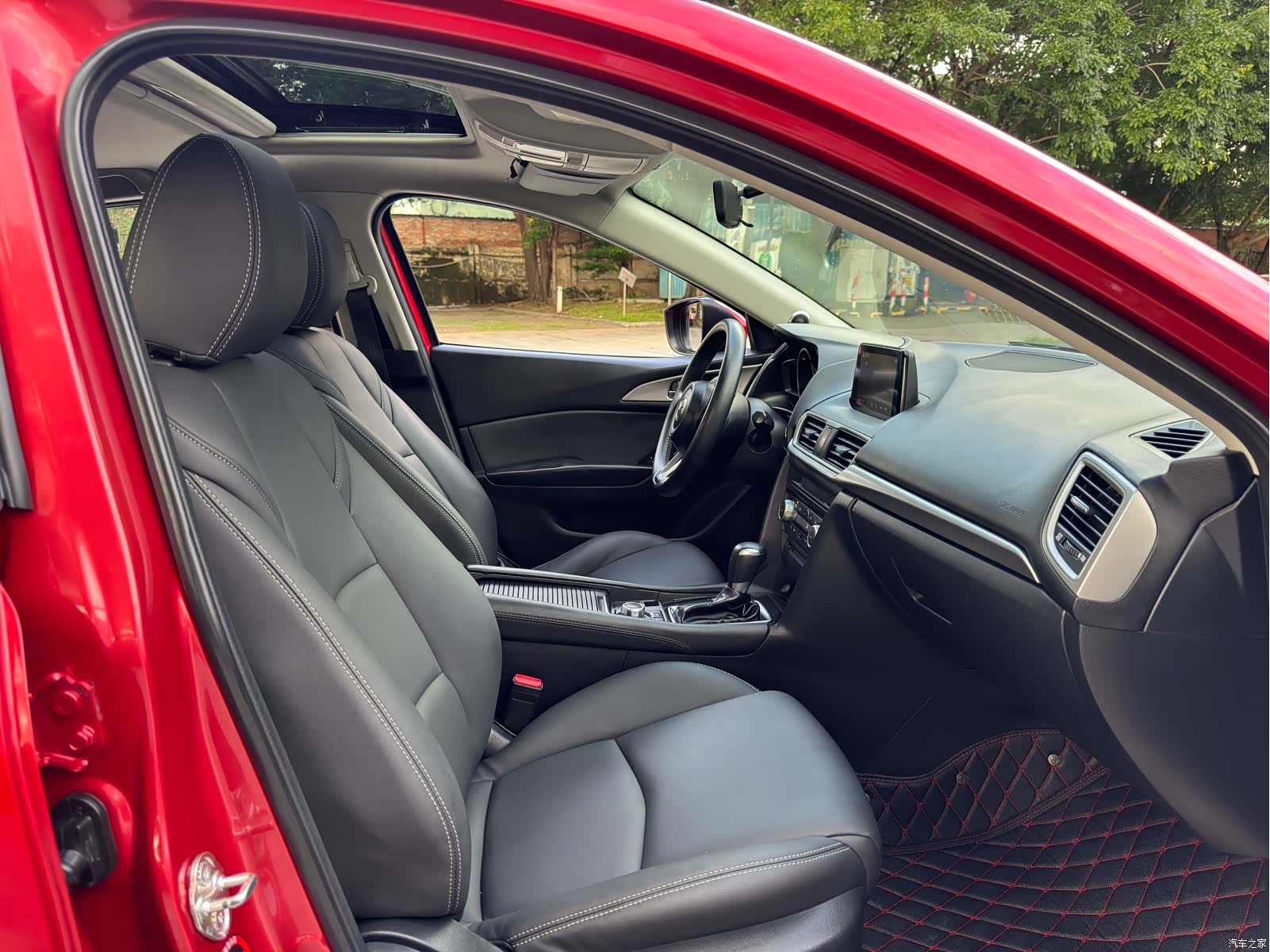 Mazda Mazda3, 2017 17