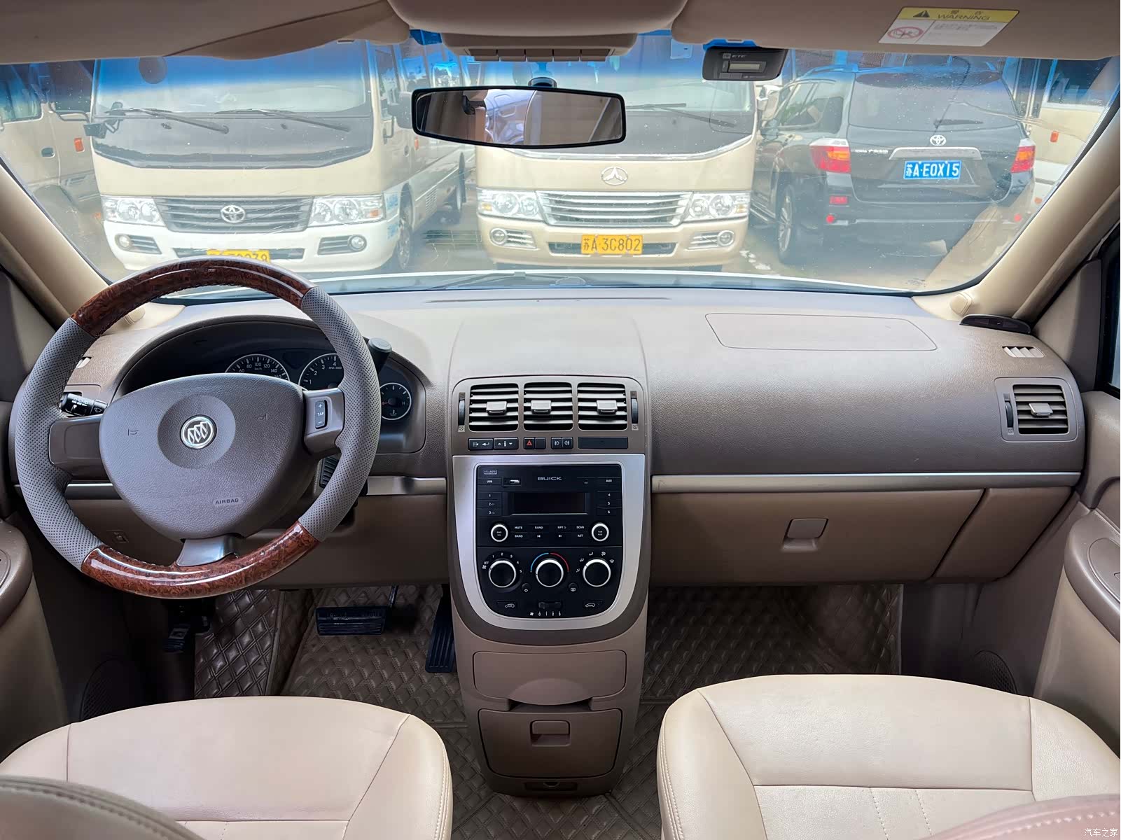 Buick GL8, 2015 12
