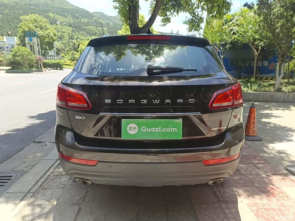 Borgward BX7, 2017 6