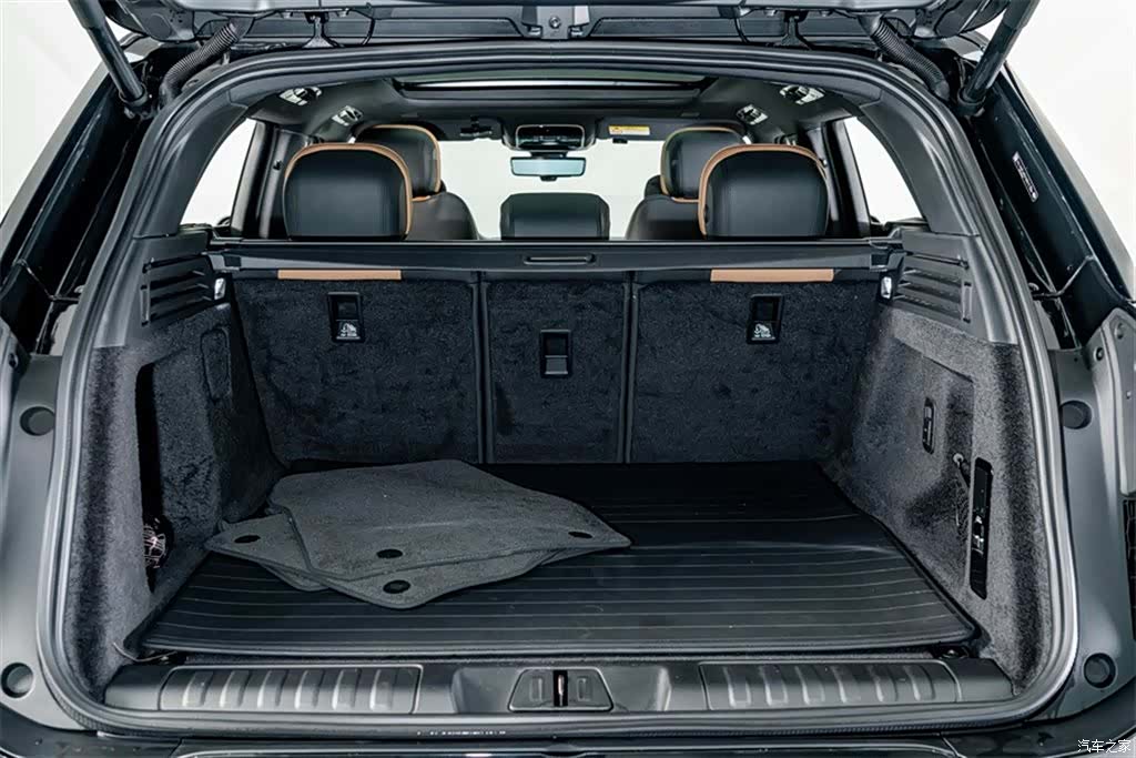 Land Rover Range Rover, 2023 24