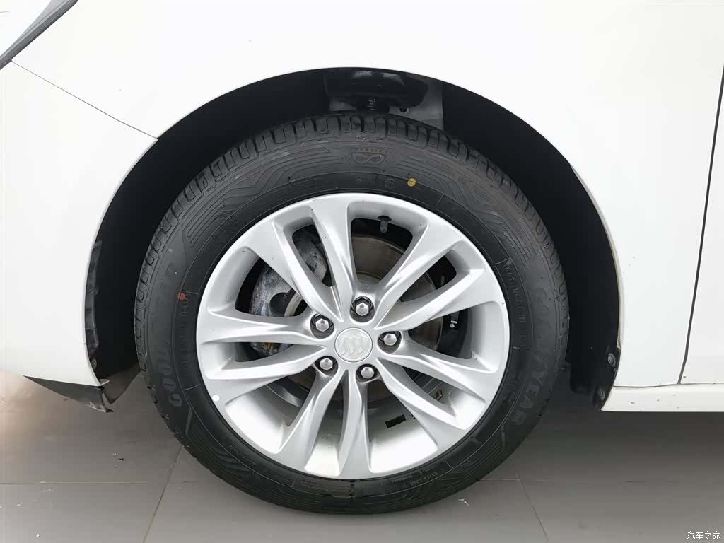 Buick Verano, 2018 17
