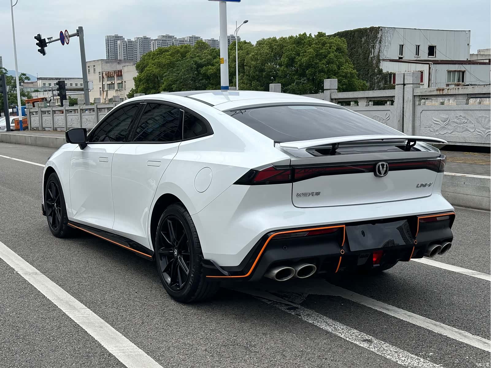 Changan UNI-V, 2022 6