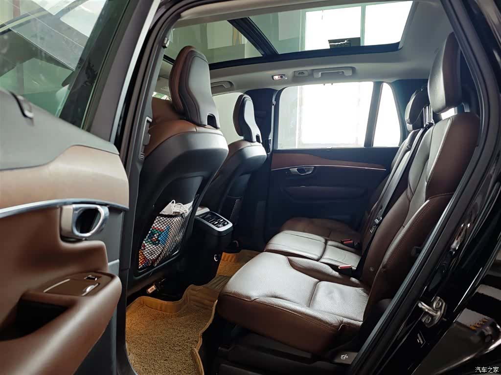 Volvo XC90, 2019 25