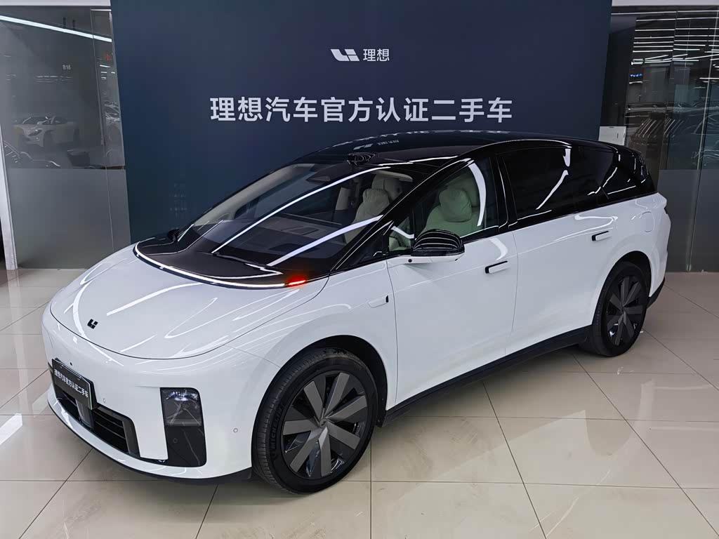 Li Auto i8 2025 Standard