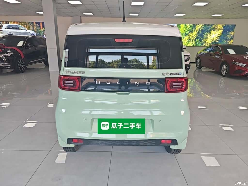Wuling MINIEV, 2022 6