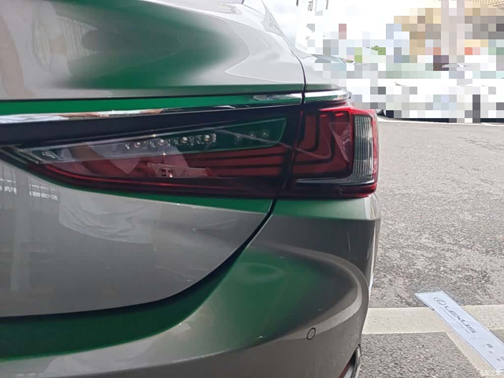 Lexus ES, 2024 8