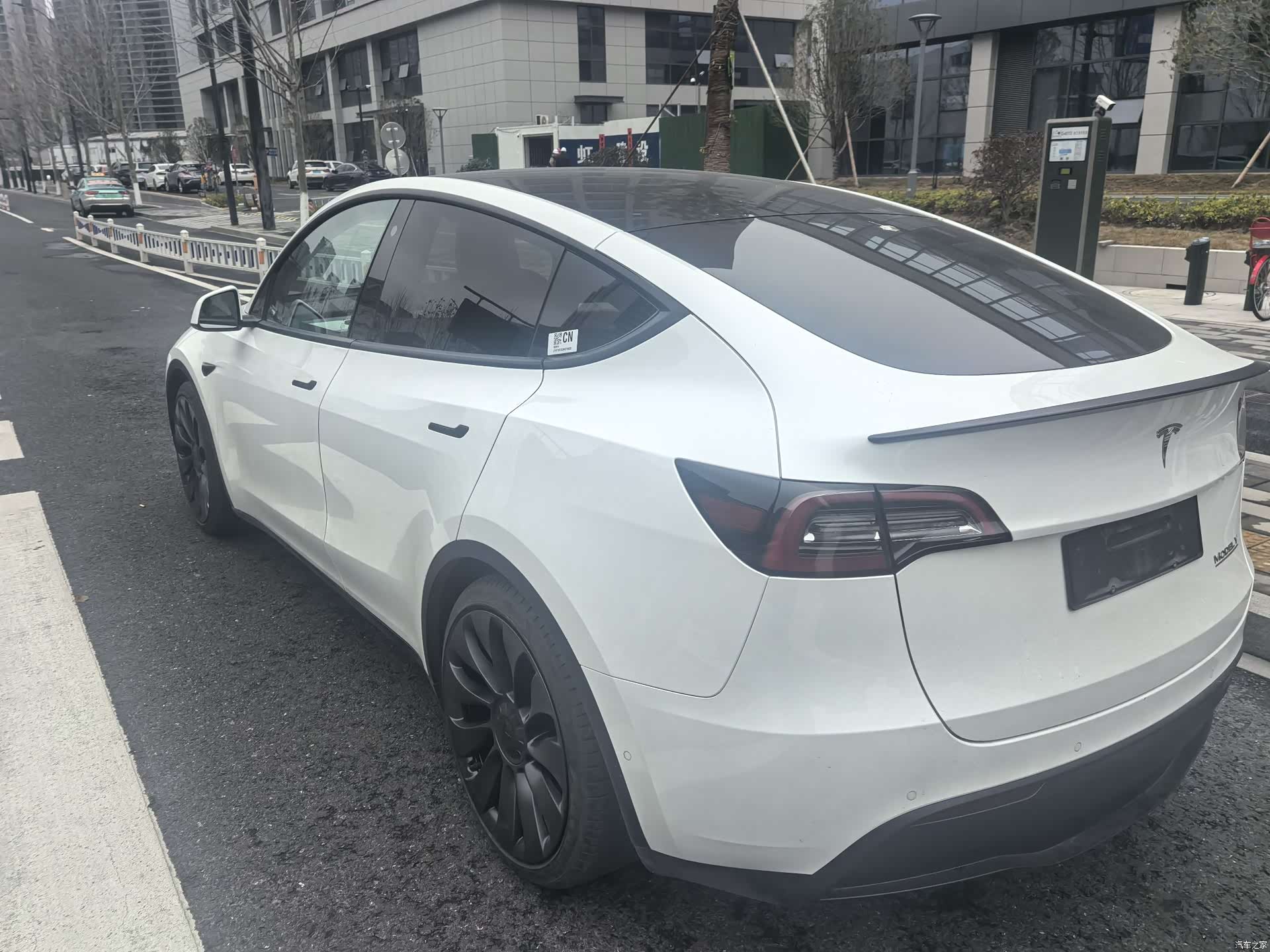 Tesla Model Y, 2022 8