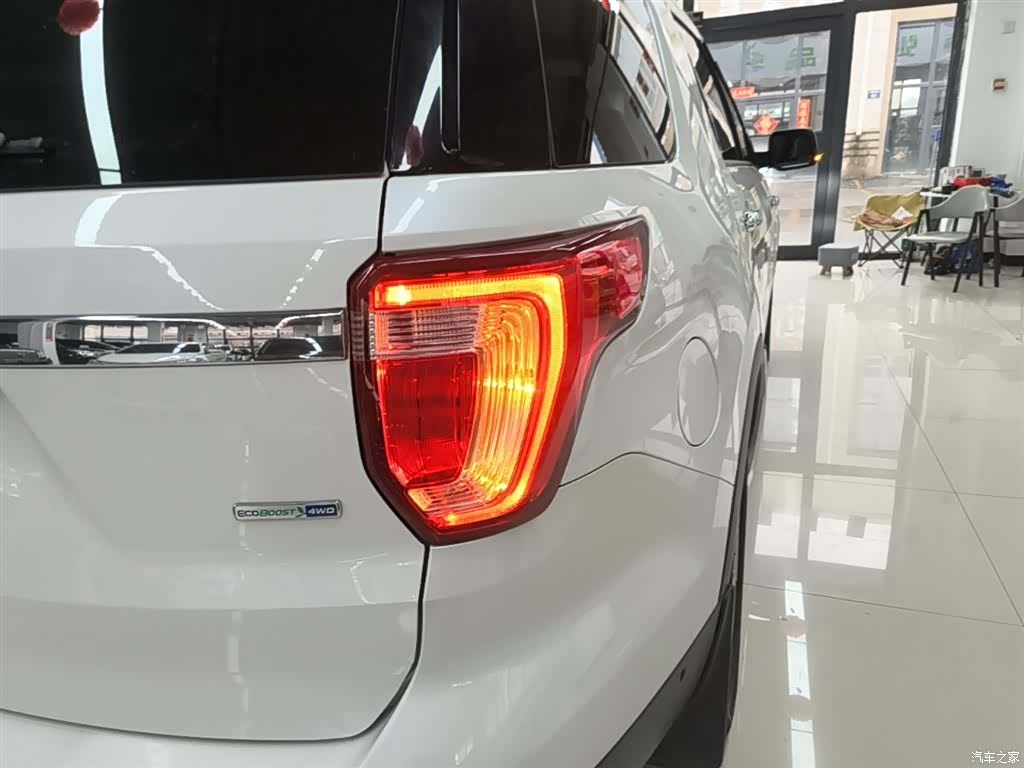 Ford Explorer, 2017 8