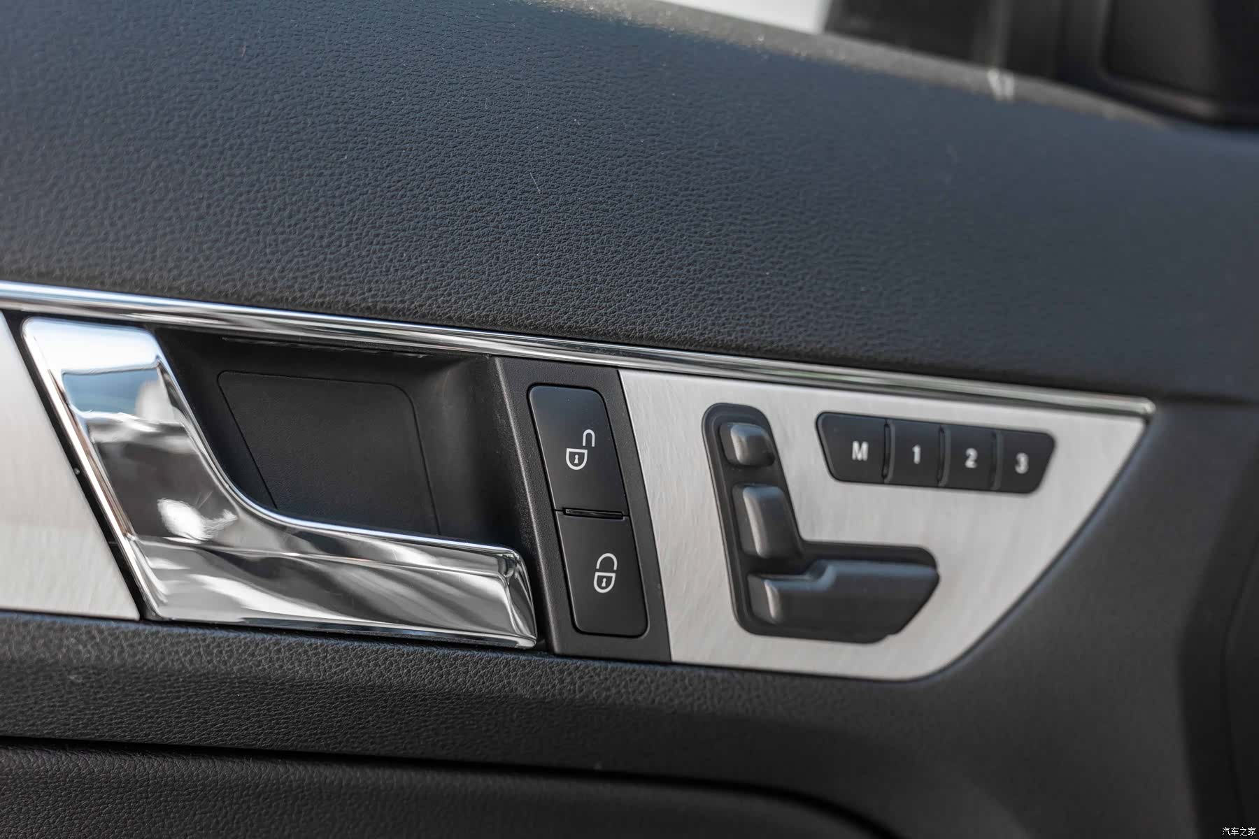 Mercedes-Benz E-Class, 2013 8