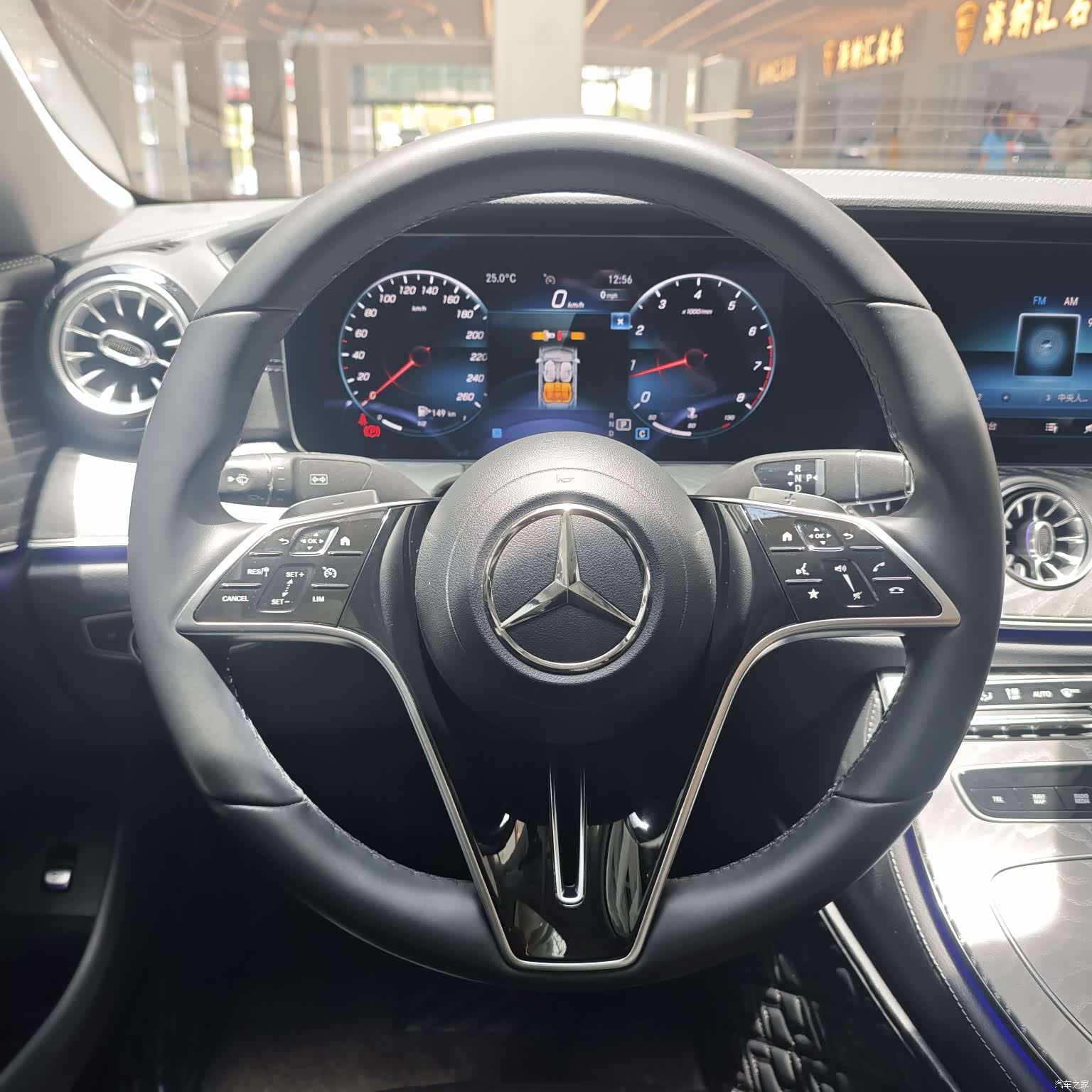 Mercedes-Benz CLS, 2023 16