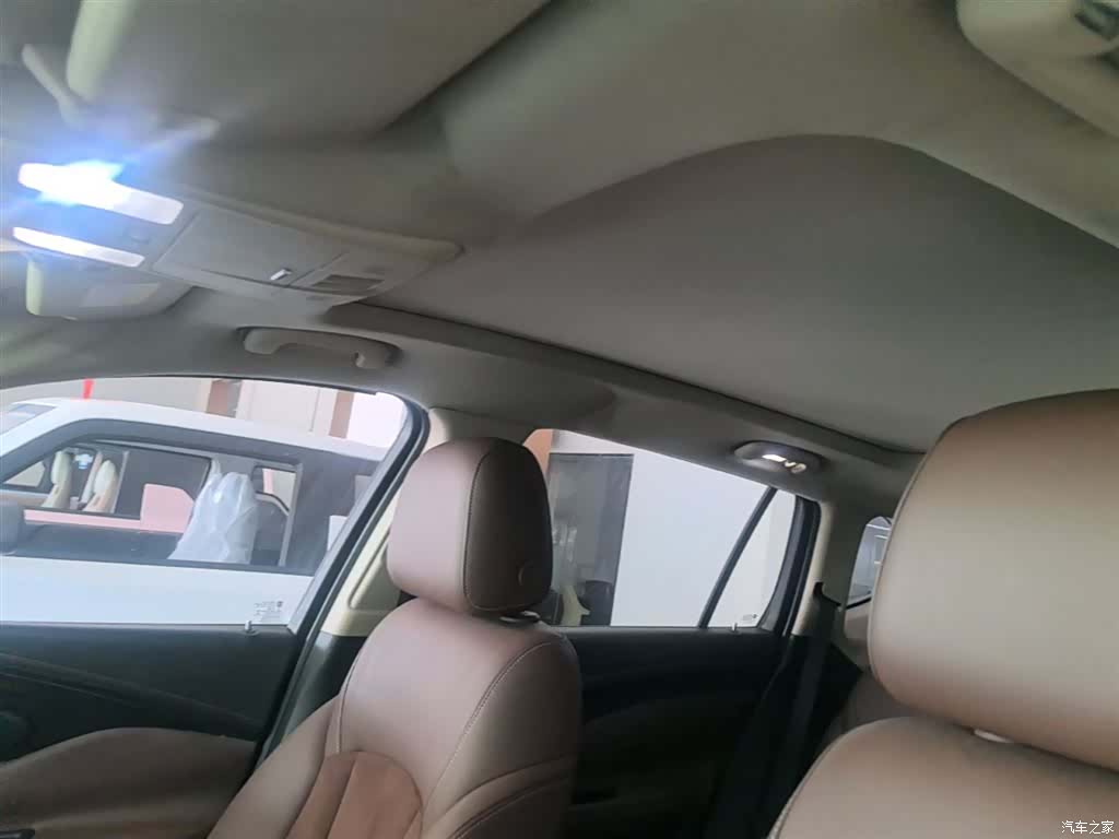 Buick Envision Plus, 2017 18