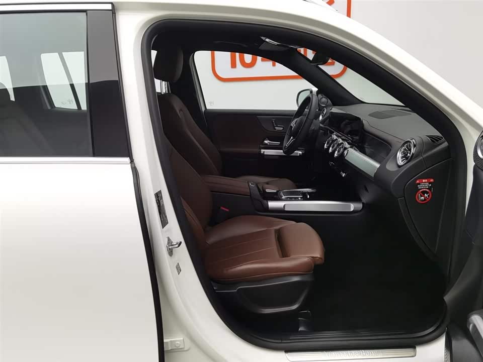 Mercedes-Benz GLB Mercedes-Benz GLB