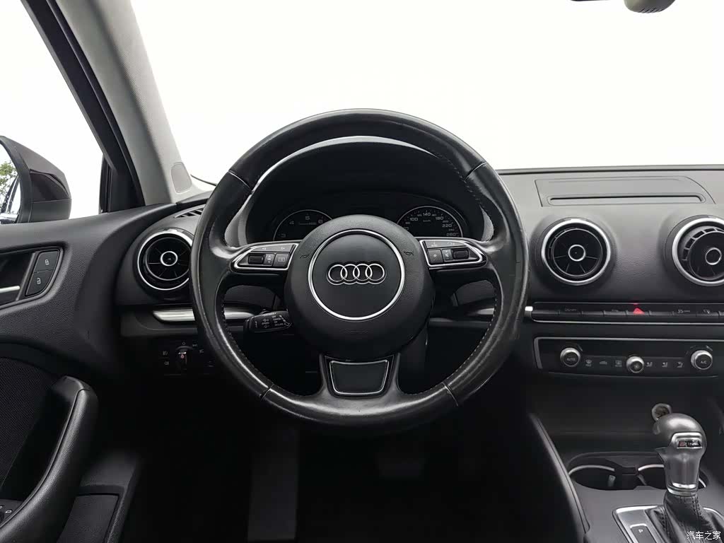 Audi A3, 2016 11