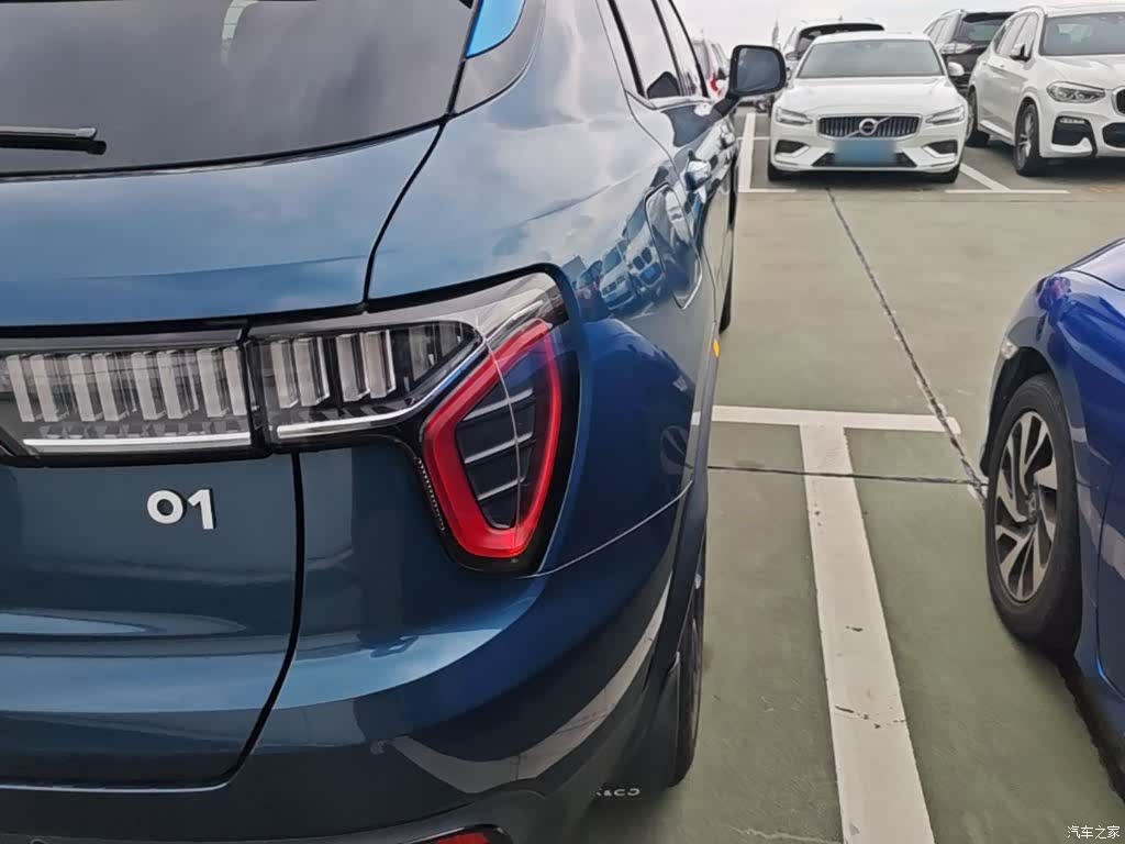 Lynk & Co 01, 2018 8