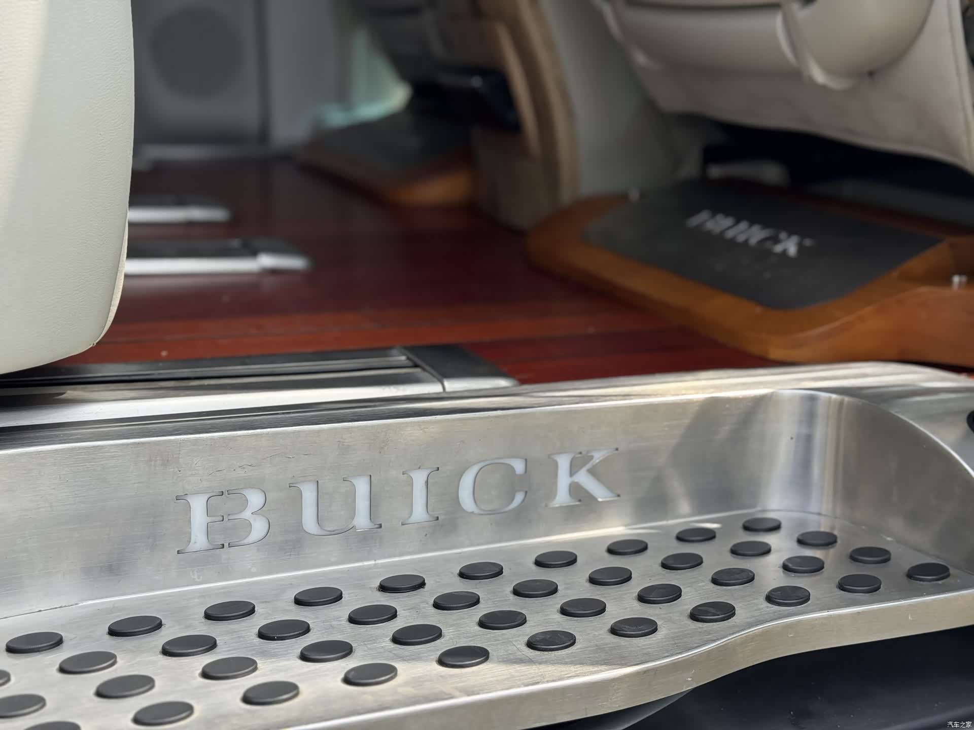 Buick GL8, 2020 11