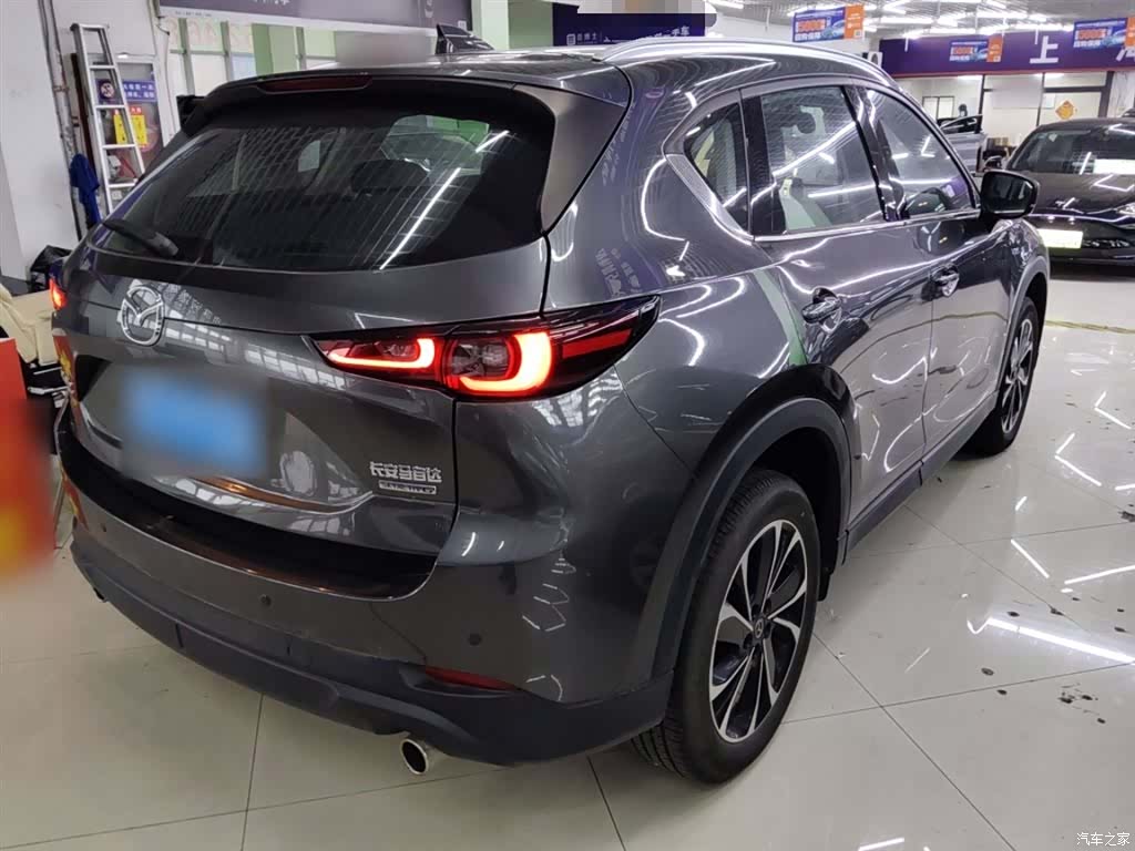 Mazda CX-5, 2022 все фото